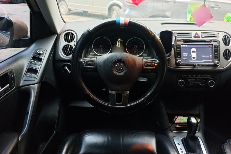 Used Volkswagen Tiguan 2012 1.8TSI Automatic Two-Wheel Drive Elite Edition Steering Wheel