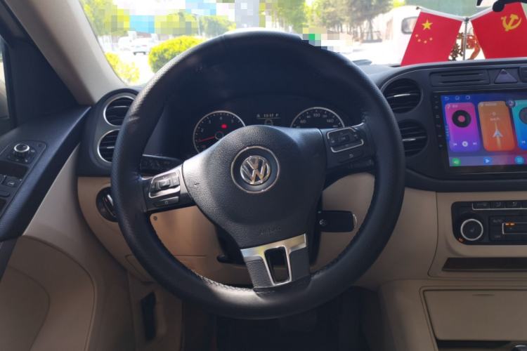Used Volkswagen Tiguan 2012 1.8TSI Automatic Two-Wheel Drive Elite Edition Steering Wheel