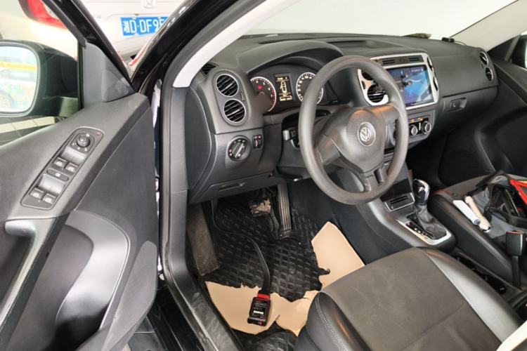 Used Volkswagen Tiguan 2013 1.8TSI Automatic Two-Wheel Drive Trend Edition Driver Seat