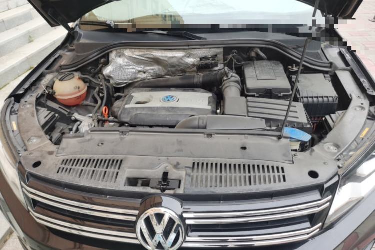 Used Volkswagen Tiguan 2013 1.8TSI Automatic All-Wheel-Drive Comfort Edition Engine Bay