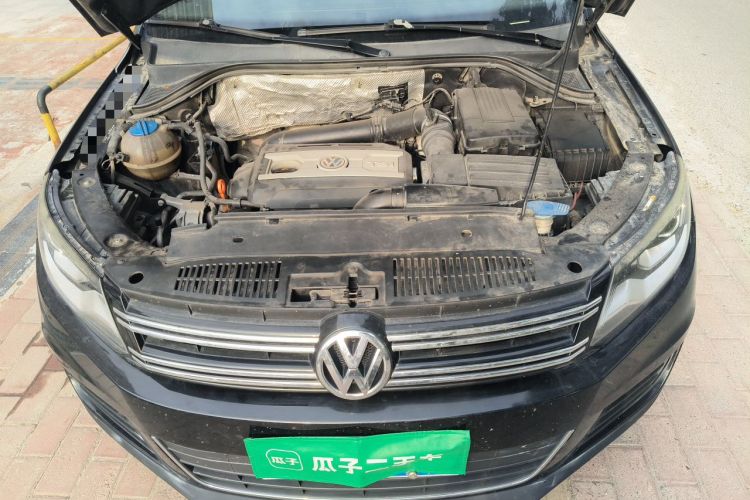 Used Volkswagen Tiguan 2013 1.8 TSI Automatic All-Wheel Drive Luxury Model Engine Bay
