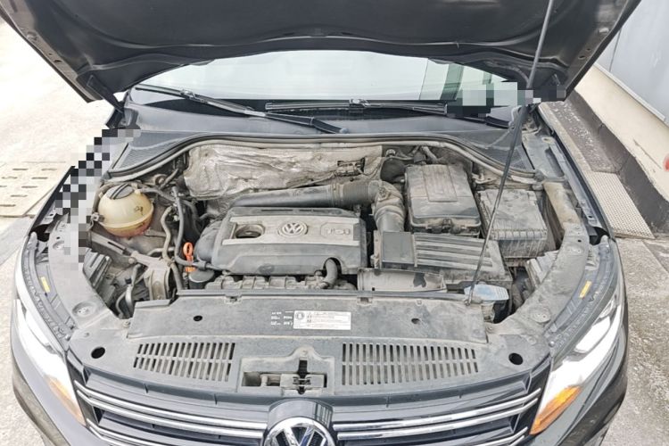 Used Volkswagen Tiguan 2013 1.8 TSI Automatic Two-Wheel Drive Comfort Edition Engine Bay