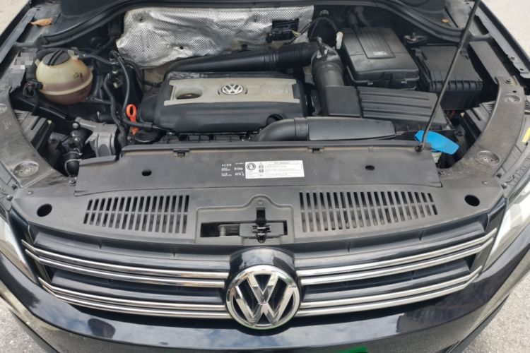 Used Volkswagen Tiguan 2013 1.8TSI Automatic Two-Wheel Drive Trend Edition Engine Bay