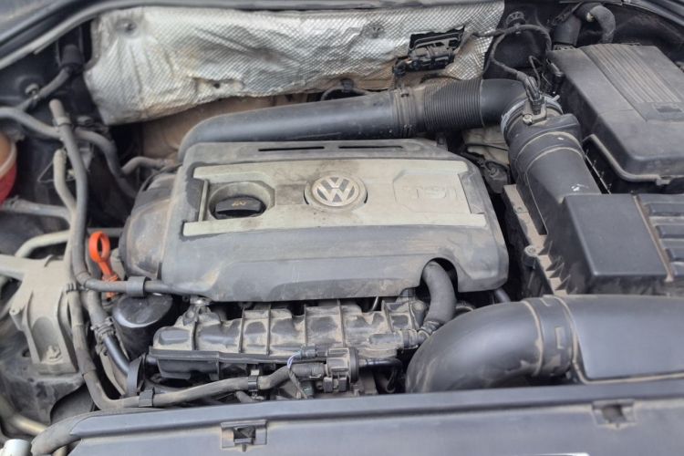 Used Volkswagen Tiguan 2013 1.8 TSI Automatic Two-Wheel Drive Comfort Edition Engine Bay