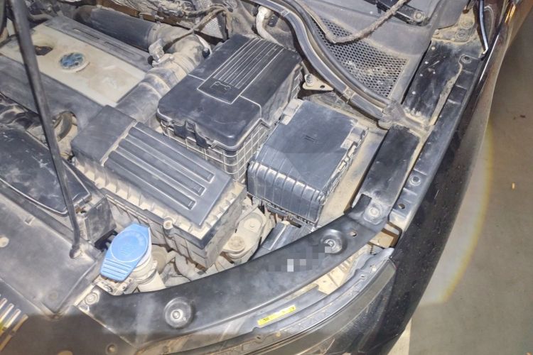 Used Volkswagen Tiguan 2013 1.8 TSI Automatic Two-Wheel Drive Comfort Edition Engine Bay Left