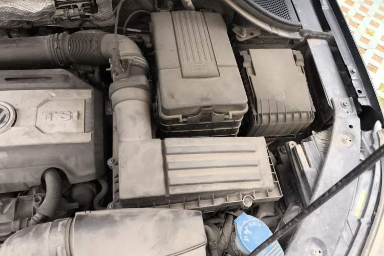 Used Volkswagen Tiguan 2013 1.8TSI Automatic Two-Wheel Drive Luxury Model Engine Bay Left