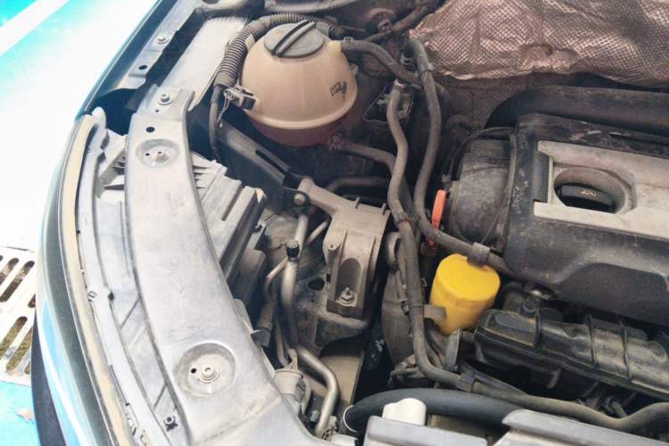 Used Volkswagen Tiguan 2013 1.8TSI Automatic Two-Wheel Drive Luxury Model Engine Bay Right