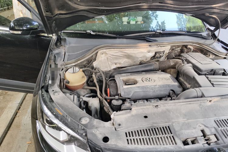 Used Volkswagen Tiguan 2013 1.8TSI Automatic Two-Wheel Drive Trend Edition Engine Bay Right