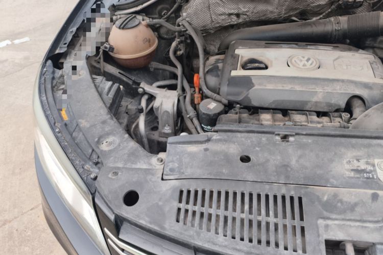 Used Volkswagen Tiguan 2013 1.8TSI Automatic Two-Wheel Drive Trend Edition Engine Bay Right