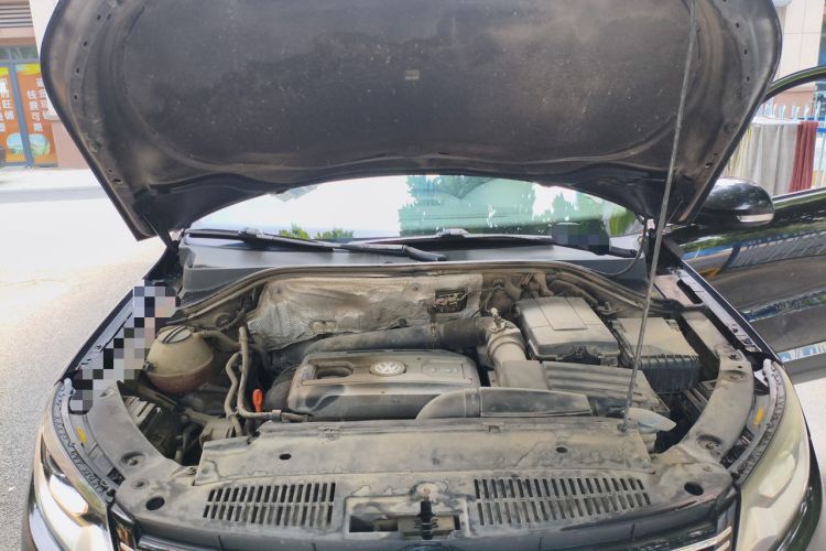 Used Volkswagen Tiguan 2013 1.8 TSI Automatic Two-Wheel Drive Comfort Edition Engine Bay