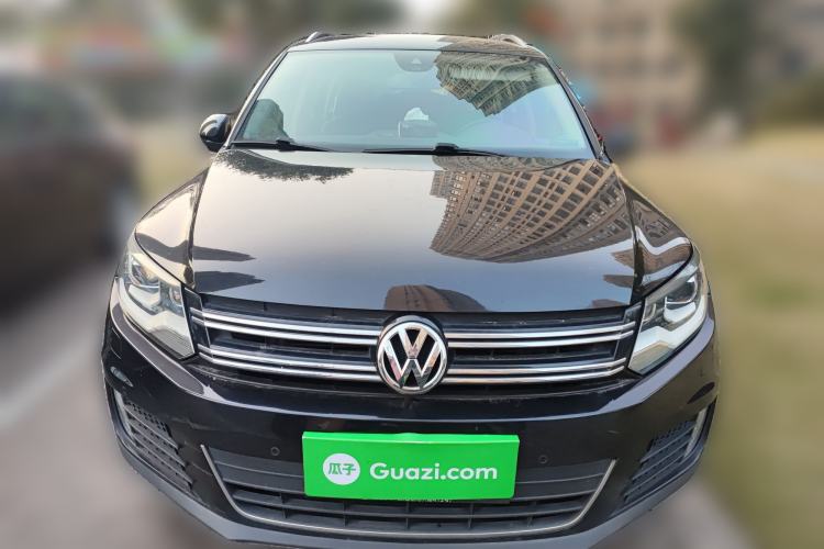 Used Volkswagen Tiguan 2013 2.0 TSI Automatic All-Wheel-Drive Flagship Edition Front