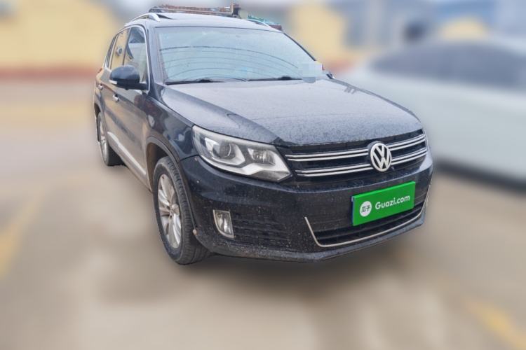 Used Volkswagen Tiguan 2013 1.8TSI Automatic Two-Wheel Drive Luxury Model Front Right 45 Deg