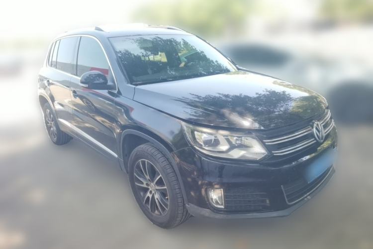 Used Volkswagen Tiguan 2013 1.8TSI Automatic Two-Wheel Drive Luxury Model Front Right 45 Deg