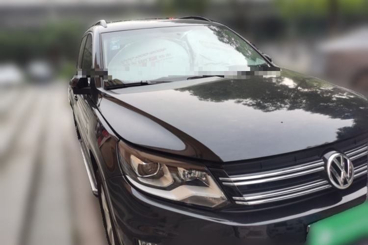 Used Volkswagen Tiguan 2013 1.8TSI Automatic All-Wheel-Drive Comfort Edition Front Right 45 Deg
