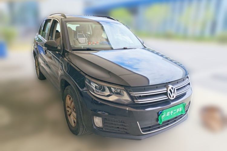 Used Volkswagen Tiguan 2013 1.8TSI Automatic Two-Wheel Drive Trend Edition Front Right 45 Deg