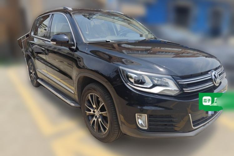 Used Volkswagen Tiguan 2013 1.8TSI Automatic Two-Wheel Drive Luxury Model Front Right 45 Deg