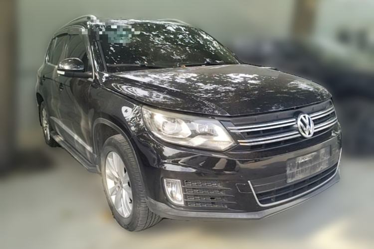 Used Volkswagen Tiguan 2013 1.8 TSI Automatic Two-Wheel Drive Comfort Edition Front Right 45 Deg