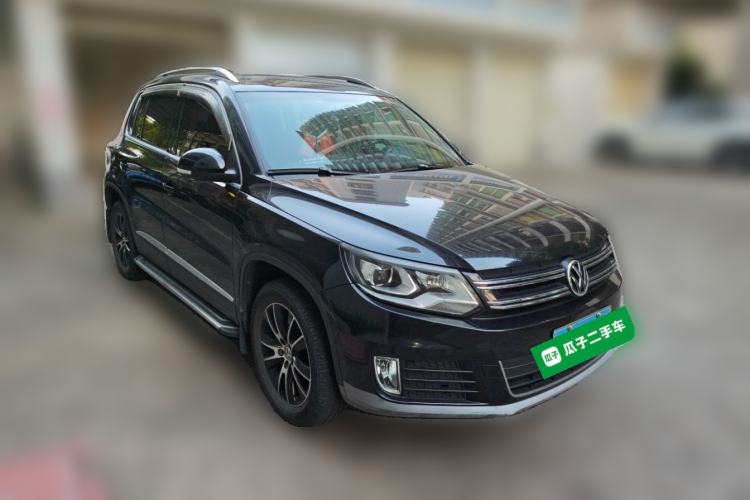 Used Volkswagen Tiguan 2013 1.8TSI Automatic Two-Wheel Drive Luxury Model Front Right 45 Deg