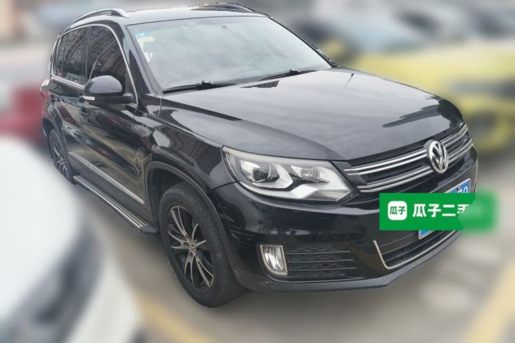 Used Volkswagen Tiguan 2013 1.8TSI Automatic Two-Wheel Drive Luxury Model Front Right 45 Deg