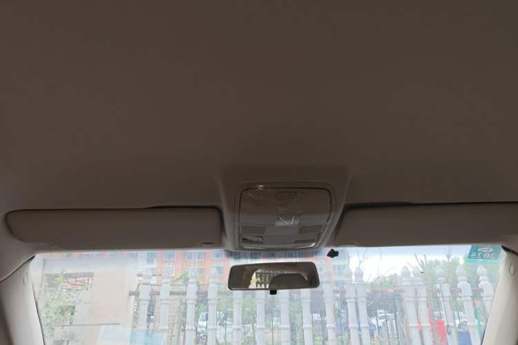 Used Volkswagen Tiguan 2013 1.8 TSI Automatic Two-Wheel Drive Comfort Edition Headliner