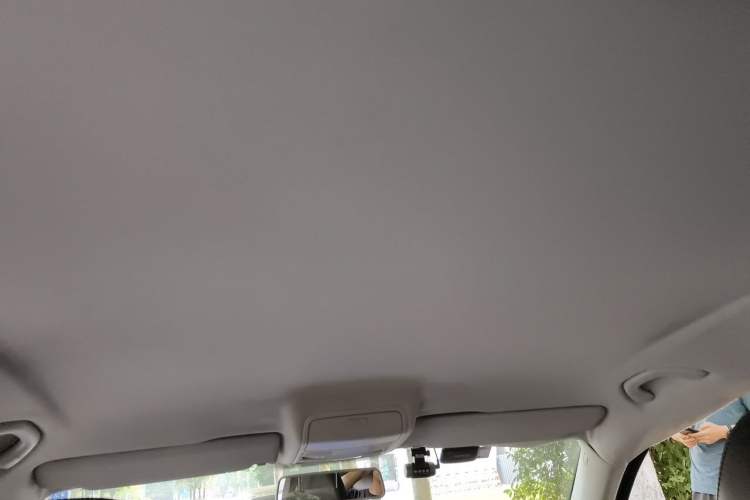 Used Volkswagen Tiguan 2013 1.8TSI Automatic Two-Wheel Drive Trend Edition Headliner