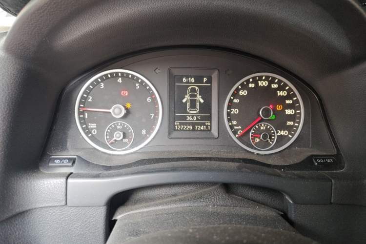 Used Volkswagen Tiguan 2013 1.8TSI Automatic Two-Wheel Drive Trend Edition Instrument Cluster