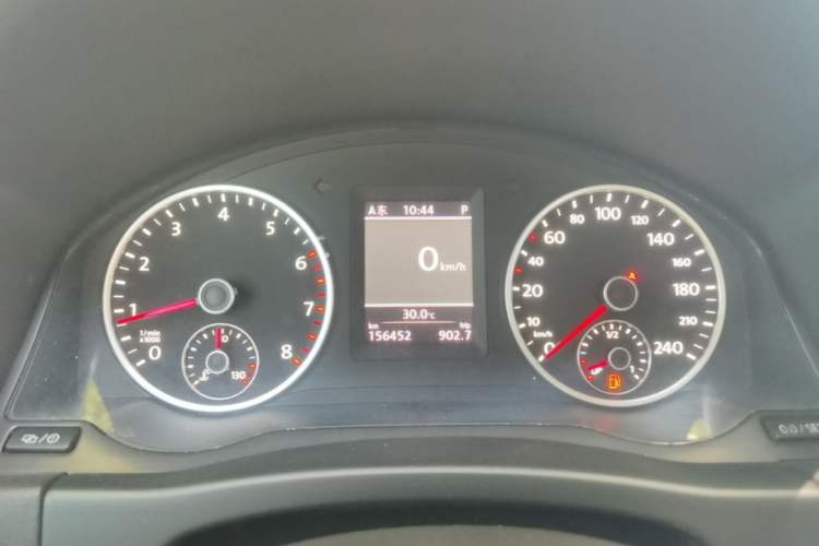 Used Volkswagen Tiguan 2013 1.8TSI Automatic Two-Wheel Drive Luxury Model Instrument Cluster