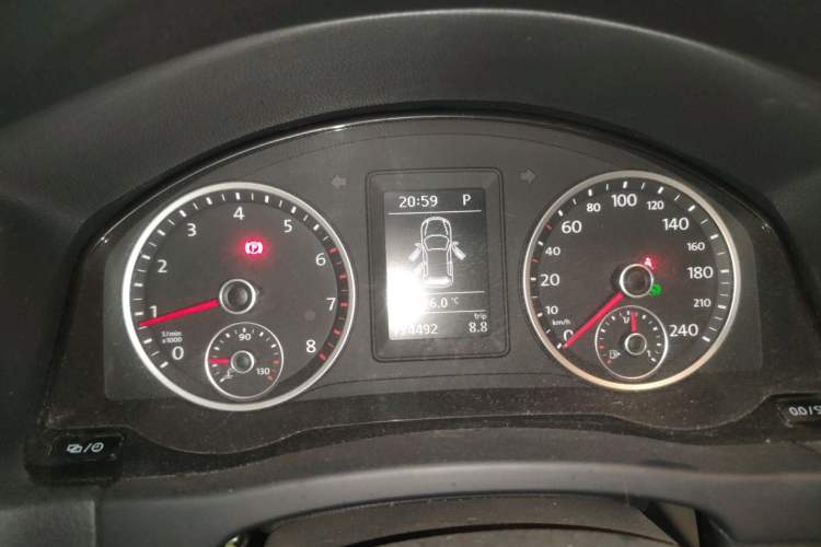Used Volkswagen Tiguan 2013 1.8 TSI Automatic Two-Wheel Drive Comfort Edition Instrument Cluster