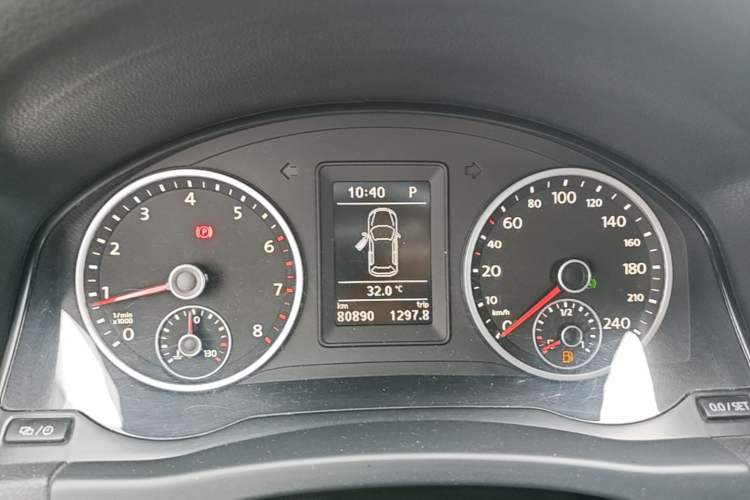 Used Volkswagen Tiguan 2013 1.8 TSI Automatic Two-Wheel Drive Comfort Edition Instrument Cluster