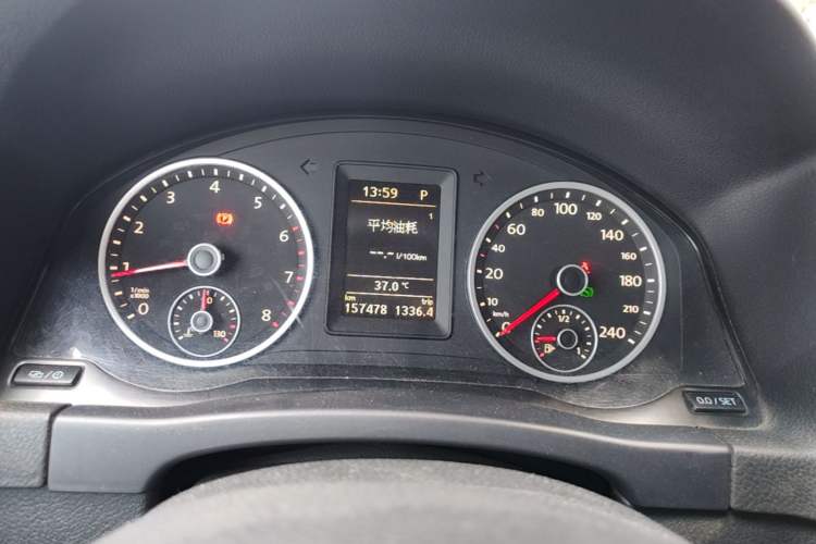 Used Volkswagen Tiguan 2013 1.8TSI Automatic Two-Wheel Drive Trend Edition Instrument Cluster