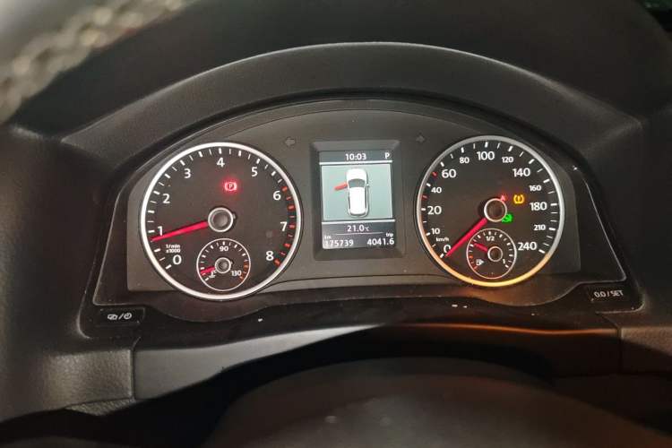 Used Volkswagen Tiguan 2013 1.8TSI Automatic Two-Wheel Drive Luxury Model Instrument Cluster