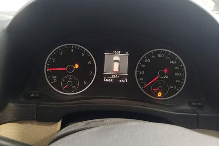 Used Volkswagen Tiguan 2013 1.8 TSI Automatic Two-Wheel Drive Comfort Edition Instrument Cluster