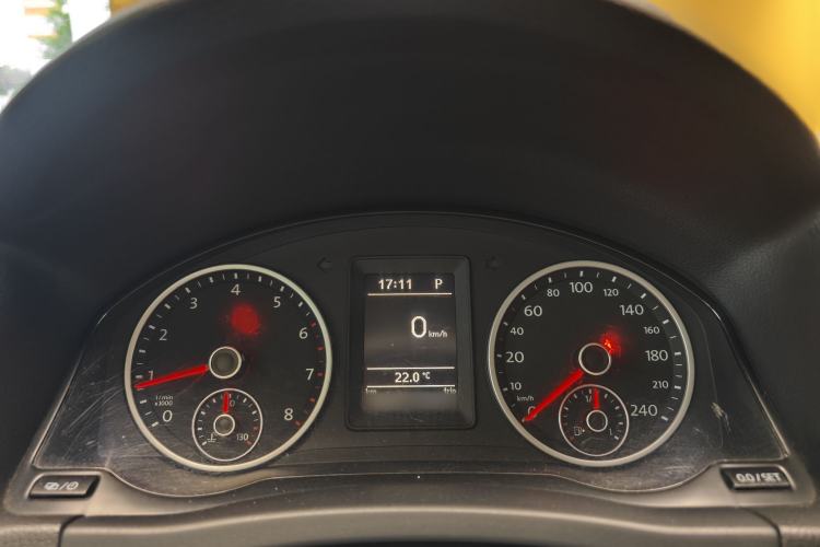 Used Volkswagen Tiguan 2013 1.8TSI Automatic Two-Wheel Drive Trend Edition Instrument Cluster