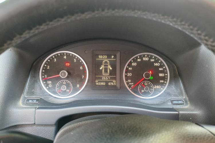 Used Volkswagen Tiguan 2013 1.8 TSI Automatic Two-Wheel Drive Comfort Edition Instrument Cluster