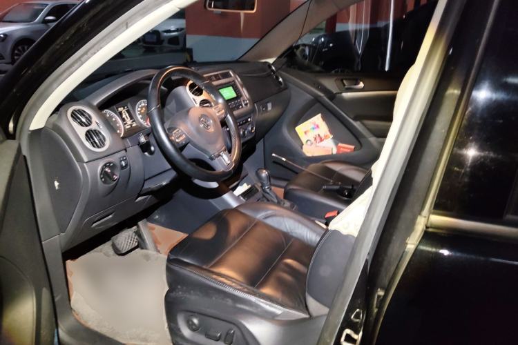 Used Volkswagen Tiguan 2013 1.8TSI Automatic All-Wheel-Drive Comfort Edition Left Front Seat