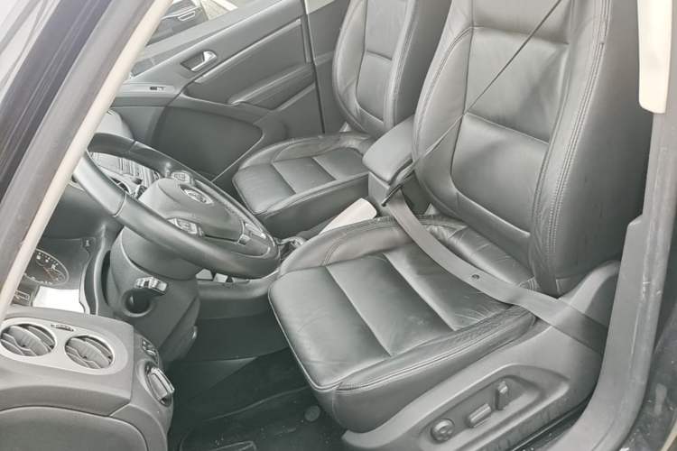 Used Volkswagen Tiguan 2013 1.8 TSI Automatic Two-Wheel Drive Comfort Edition Left Front Seat