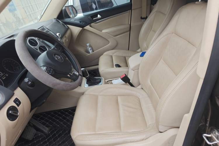 Used Volkswagen Tiguan 2013 1.8 TSI Automatic Two-Wheel Drive Comfort Edition Left Front Seat