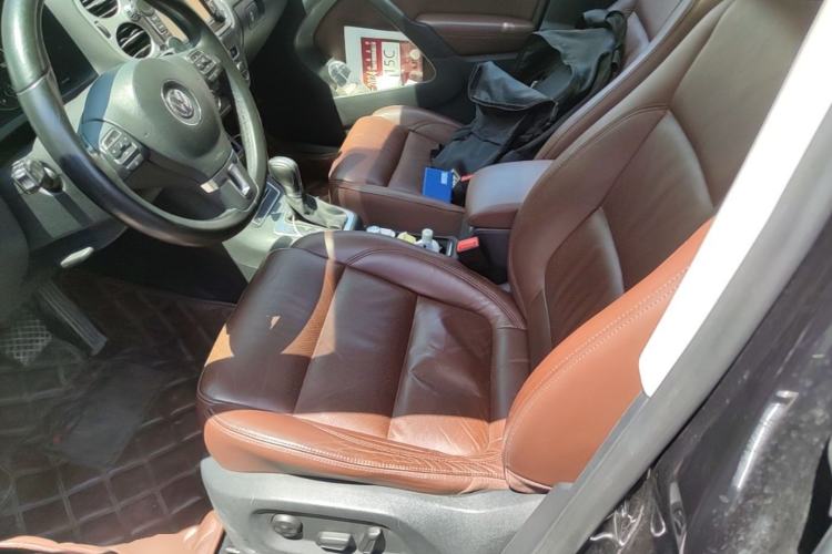 Used Volkswagen Tiguan 2013 1.8 TSI Automatic All-Wheel Drive Luxury Model Left Front Seat