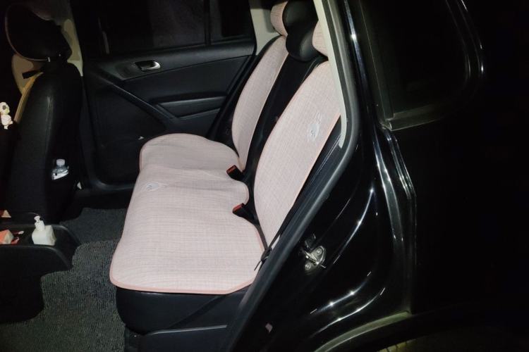 Used Volkswagen Tiguan 2013 1.8TSI Automatic Two-Wheel Drive Trend Edition Left Rear Seat