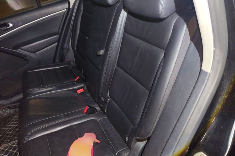 Used Volkswagen Tiguan 2013 1.8 TSI Automatic Two-Wheel Drive Comfort Edition Left Rear Seat