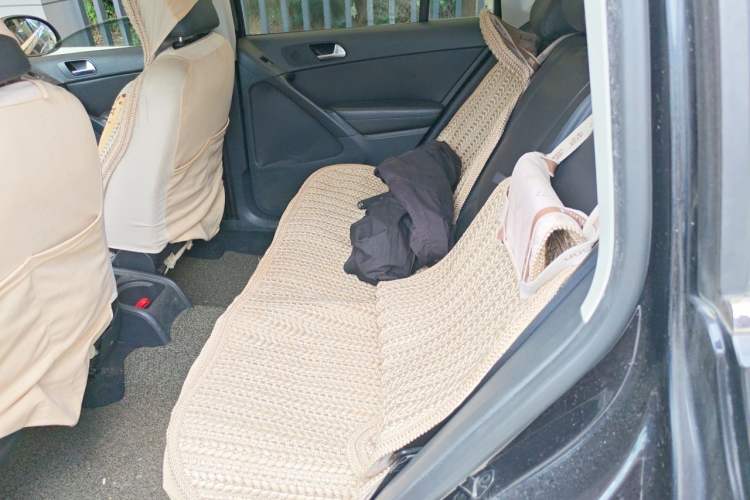 Used Volkswagen Tiguan 2013 1.8TSI Automatic Two-Wheel Drive Trend Edition Left Rear Seat