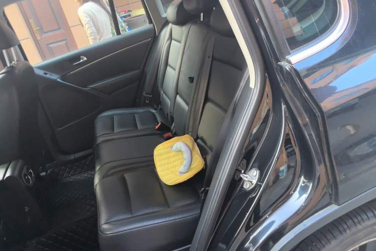 Used Volkswagen Tiguan 2013 1.8TSI Automatic Two-Wheel Drive Luxury Model Left Rear Seat