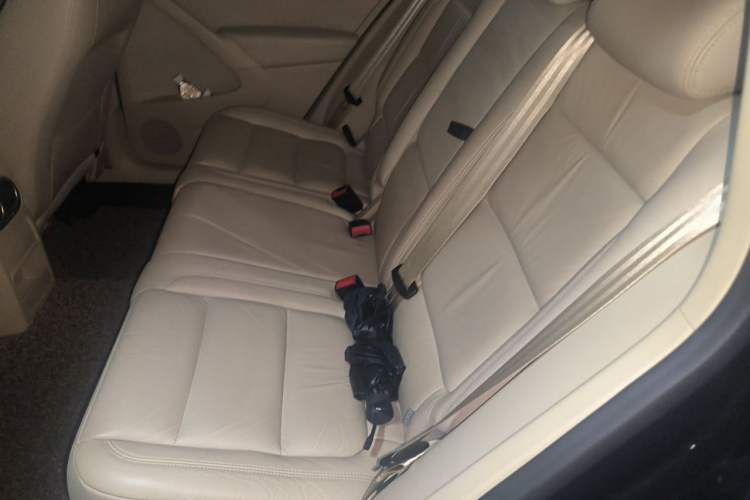 Used Volkswagen Tiguan 2013 1.8 TSI Automatic Two-Wheel Drive Comfort Edition Left Rear Seat