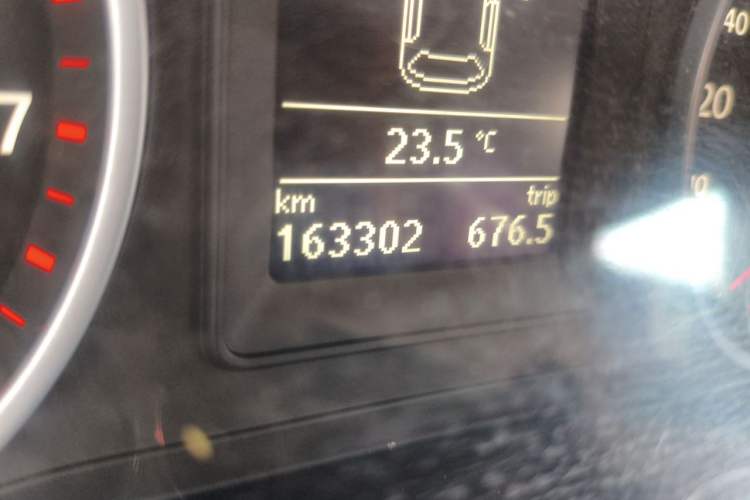 Used Volkswagen Tiguan 2013 1.8 TSI Automatic Two-Wheel Drive Comfort Edition Odometer Close Up