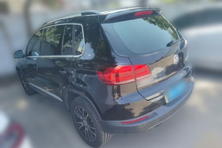 Used Volkswagen Tiguan 2013 1.8TSI Automatic Two-Wheel Drive Luxury Model Rear Left 45 Deg