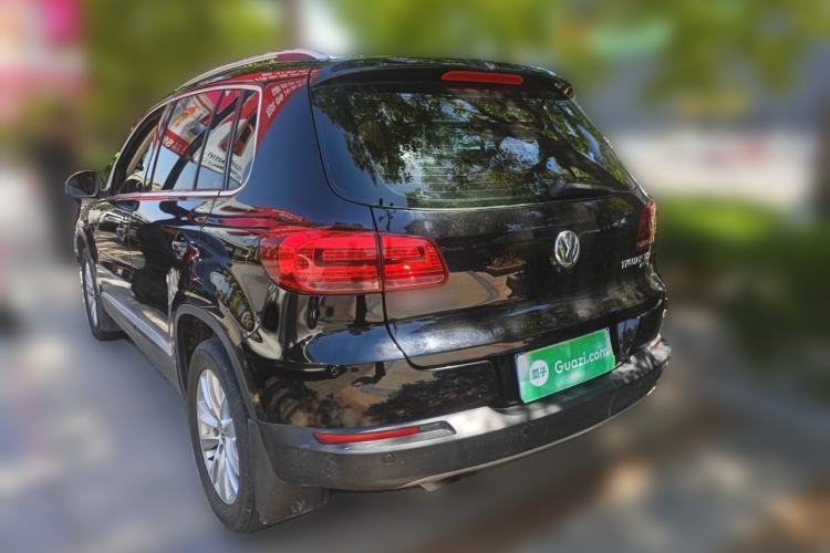 Used Volkswagen Tiguan 2013 2.0 TSI Automatic All-Wheel Drive Luxury Edition Rear Left 45 Deg