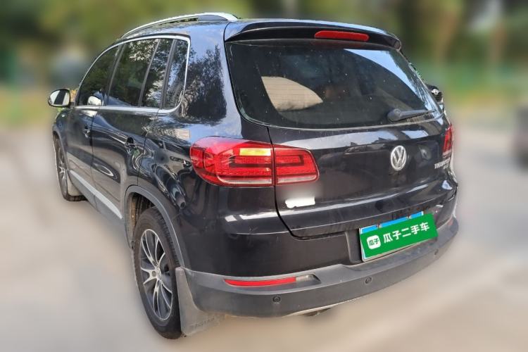 Used Volkswagen Tiguan 2013 1.8 TSI Automatic All-Wheel Drive Luxury Model Rear Left 45 Deg