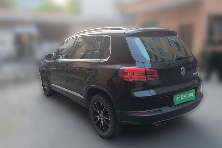 Used Volkswagen Tiguan 2013 1.8TSI Automatic Two-Wheel Drive Luxury Model Rear Left 45 Deg