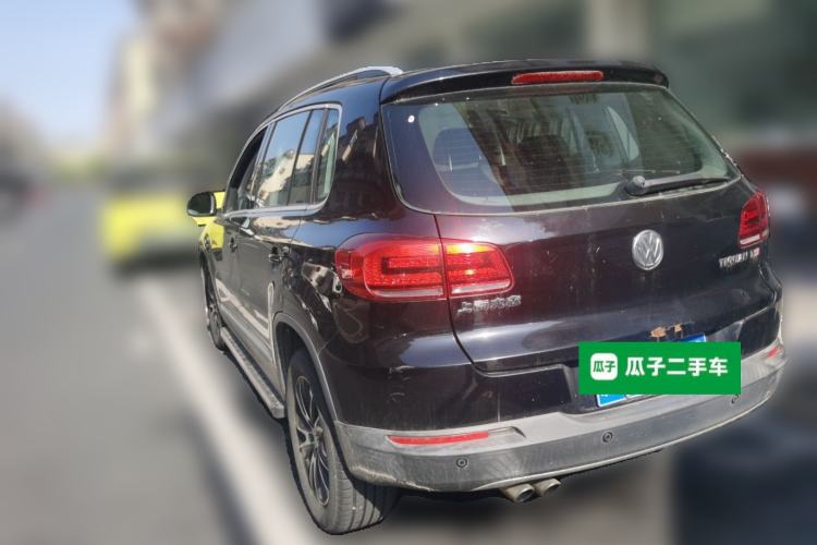 Used Volkswagen Tiguan 2013 1.8TSI Automatic Two-Wheel Drive Luxury Model Rear Left 45 Deg