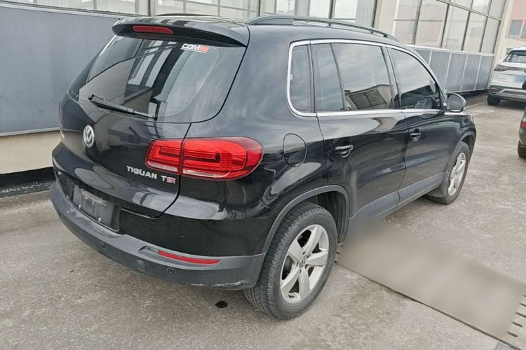 Used Volkswagen Tiguan 2013 1.8 TSI Automatic Two-Wheel Drive Comfort Edition Rear Right 45 Deg